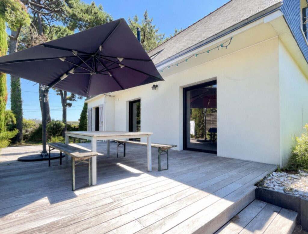 Bien: Maison régionale rénovée sur 584 m² de terrain