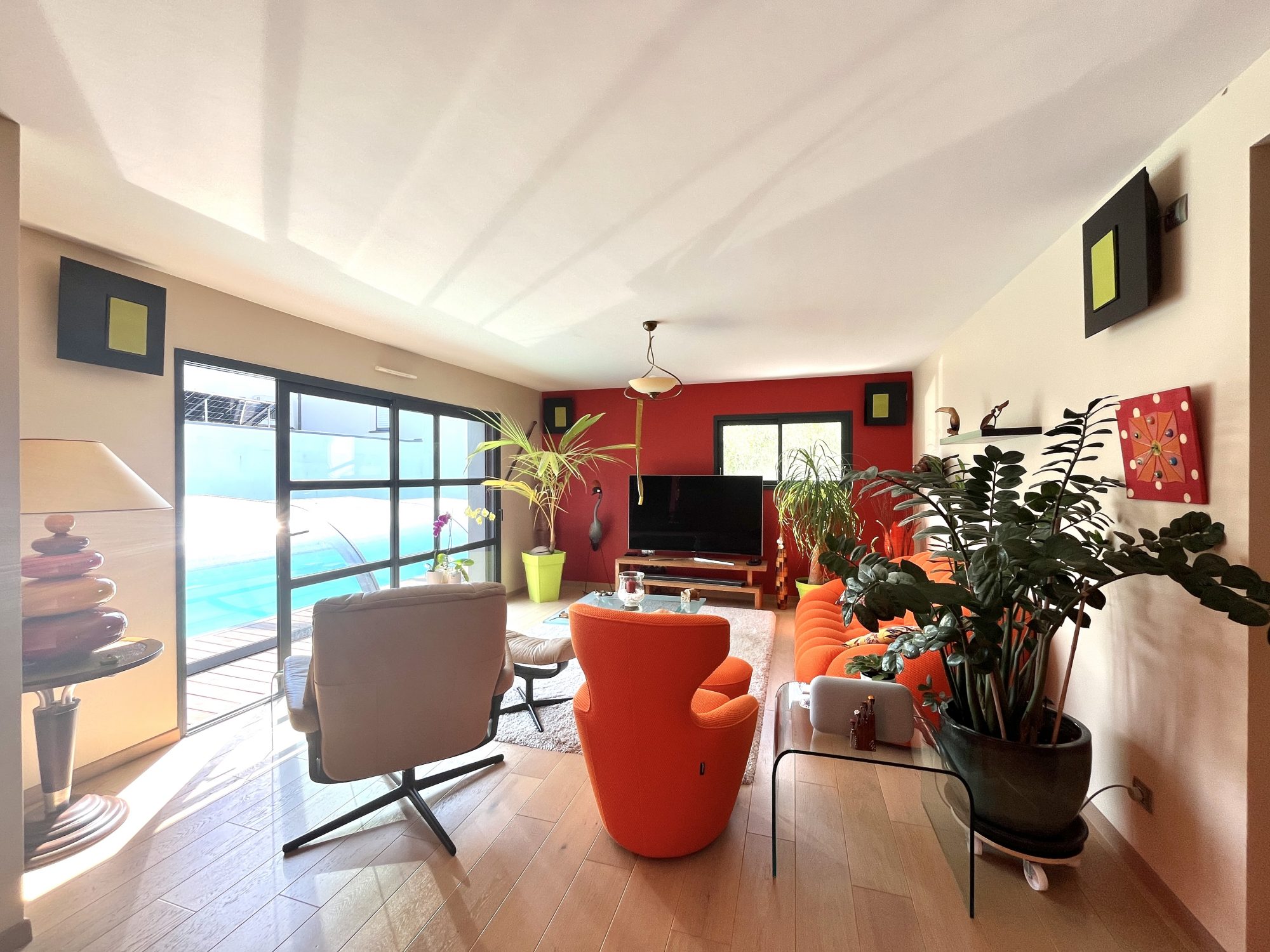 Bien: MAISON MODERNE de 2017 - 4 chambres, bureau ,piscine