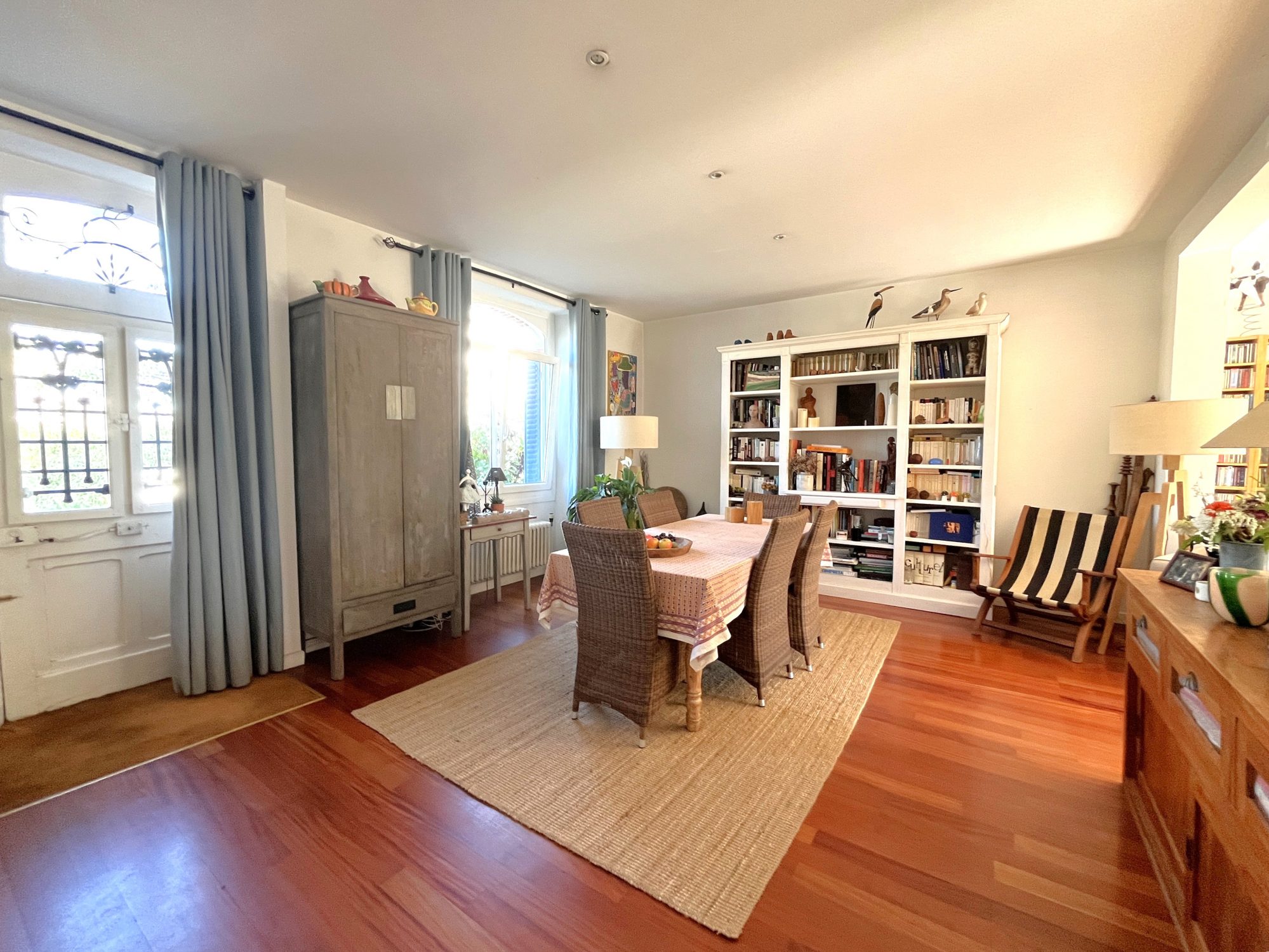 Bien: A VENDRE- Maison de charme des années 30 à deux pas du port et du cœur de ville - VANNES