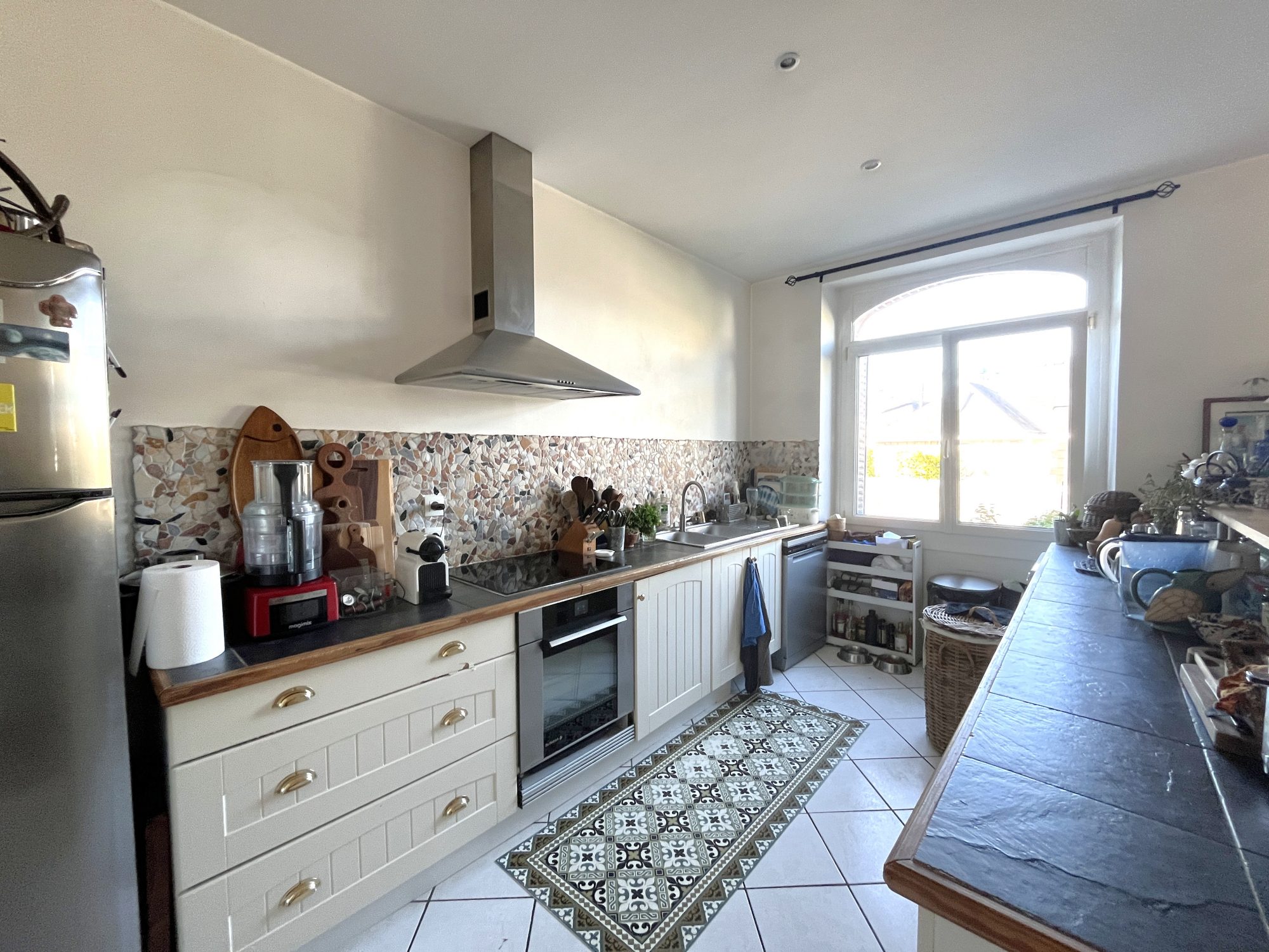 Bien: A VENDRE- Maison de charme des années 30 à deux pas du port et du cœur de ville - VANNES